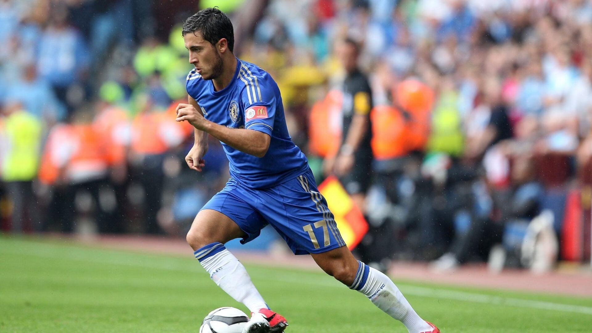 篮球解说员观点引热议